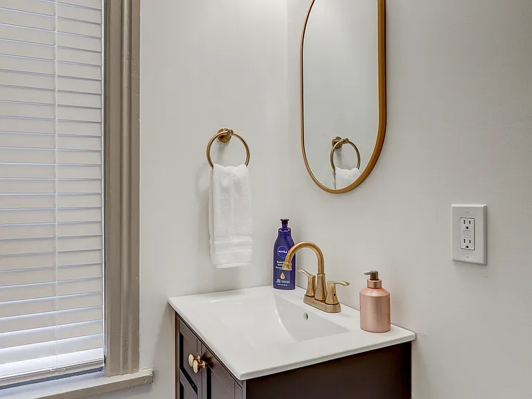 732 Chestnut St — Photo 15