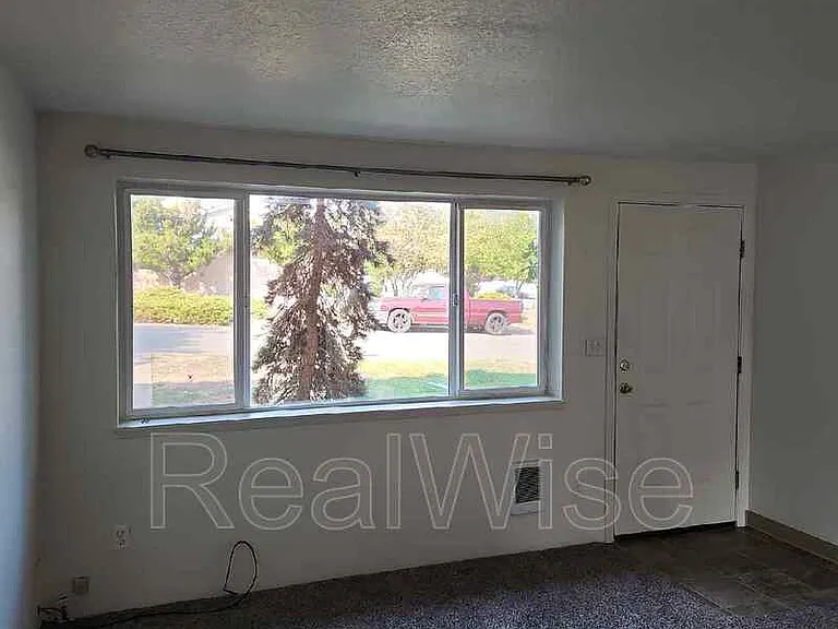 104 NW Mercy Hills Dr — Photo 6