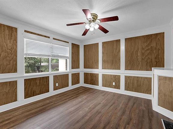 3rd image of 6851 Roswell Rd Unit C7