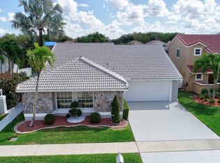 10028 Country Brook Rd, Boca Raton, FL 33428