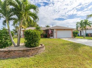 2207 SW 14th Pl, Cape Coral, FL 33991
