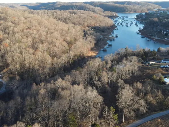 Springs Ln, La Follette, TN 37766