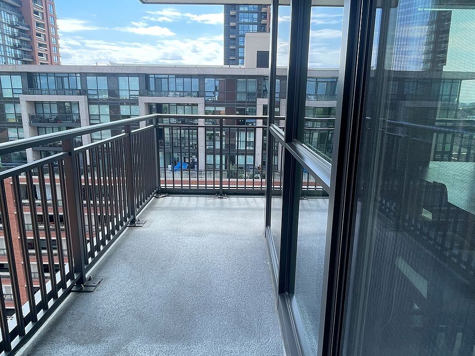 1st image of 3091 Dufferin St #1209