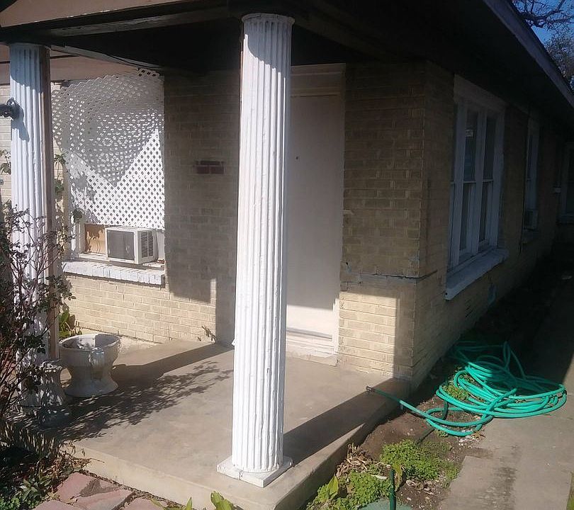 2nd image of 2505 Wilkinson Ave
