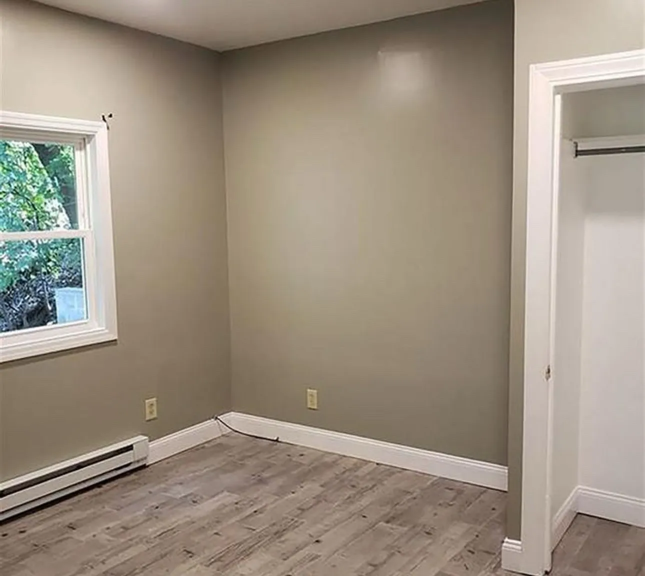 2 bed, 820 sqft, $1,800 — Photo 3