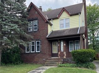 3494 Raymont Blvd, University Heights, OH 44118