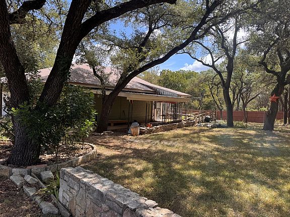 4th image of 13 Presidio Rd