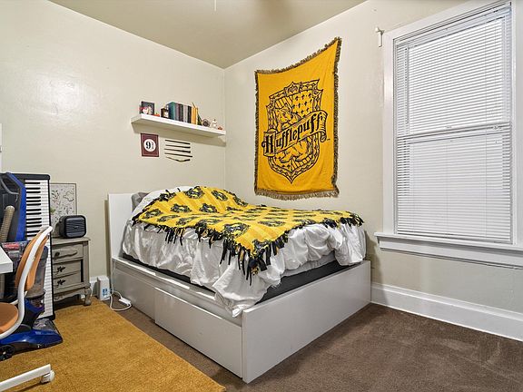 5th image of 2625 S Pine Ave #2627