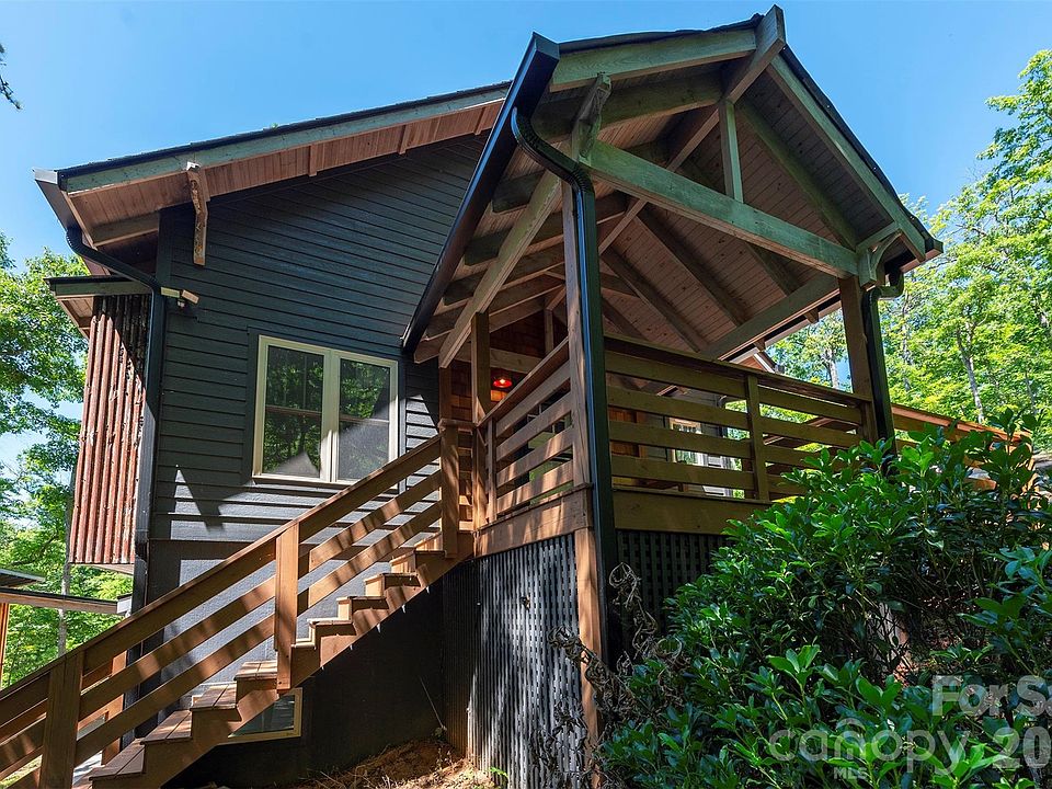 1st image of 115 Bartram Way