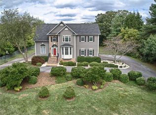 809 Cane Creek Rd, Fletcher, NC 28732