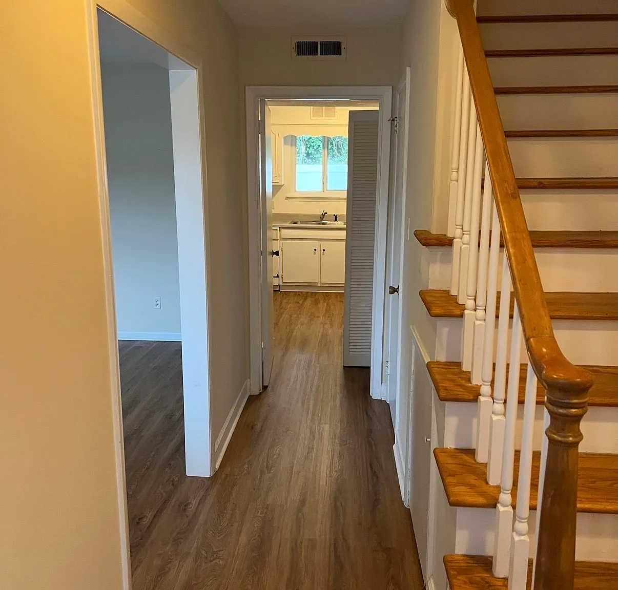 2381 Champion Ct — Photo 4