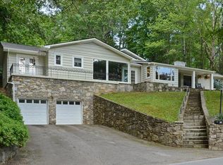 153 Greenview Rd, Waynesville, NC 28786