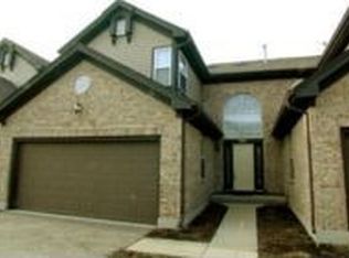 542 Kresswood Dr, McHenry, IL 60050