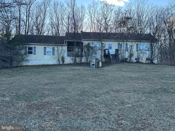 8346 White Shop Rd, Culpeper, VA 22701