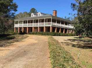 105 Brandywine Trl, Carrollton, GA 30117