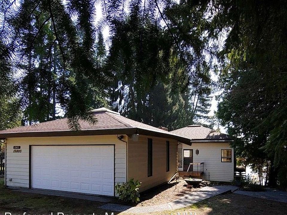 1st image of 15805 Larch Way