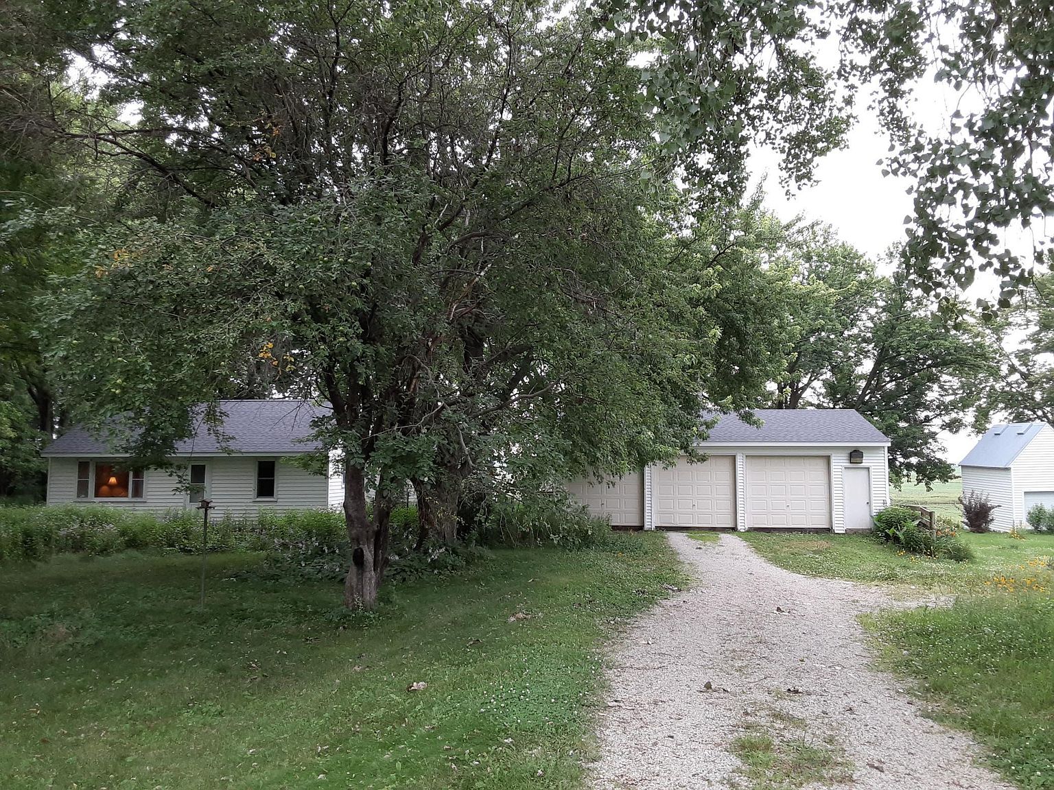 20968 150th St, New Richland, MN 56072 | Zillow