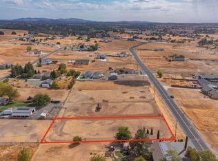2765 Village Dr, Ione, CA