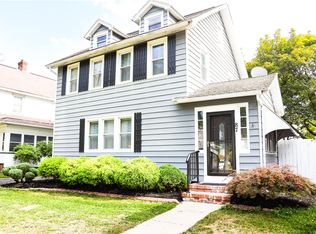 87 Leander Rd, Rochester, NY 14612