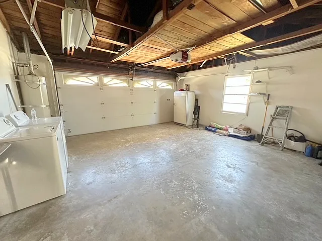 14722 Addison St — Photo 17