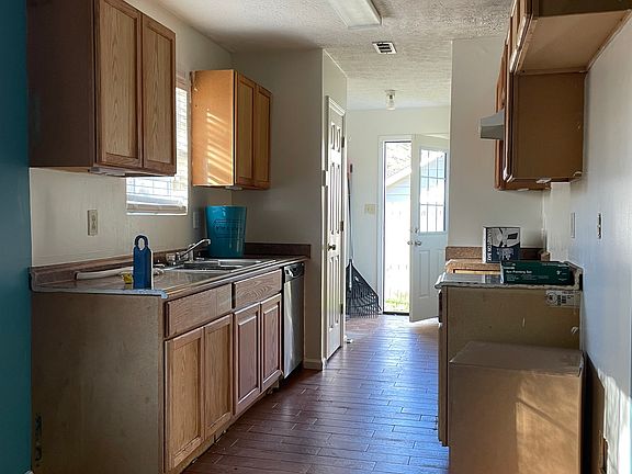 4th image of 9143 Fairway Ct