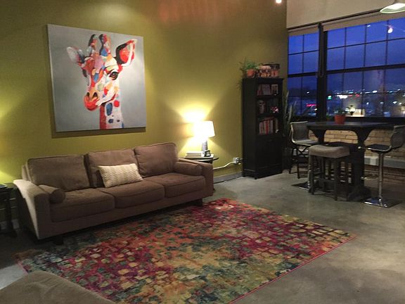 Current Tenant's Picture