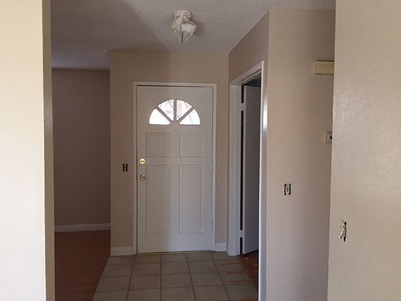 4th image of 24215 Via Vargas Dr