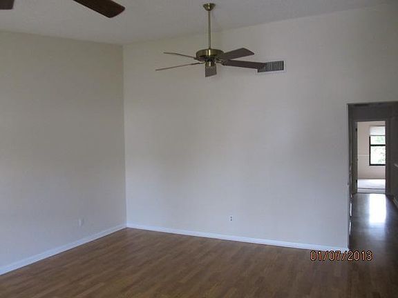4th image of 4774 Brook Dr