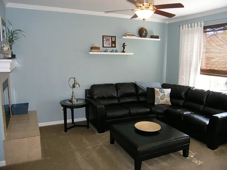 1335 Valley Glen Dr — Photo 5