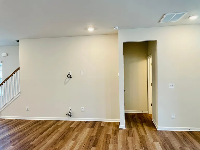 402 Sagecroft Ln #402 — Photo 11