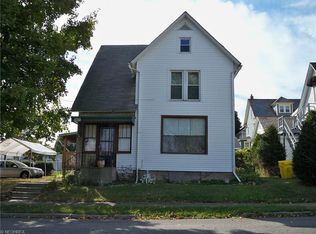 303 N Walnut St, East Palestine, OH