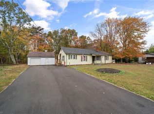 1082 Tom Gordon Rd, King, NC 27021