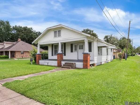 321 Rosedale Rd, Port Allen, LA 70767