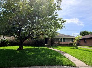 9130 Bassoon Dr, Houston, TX 77025