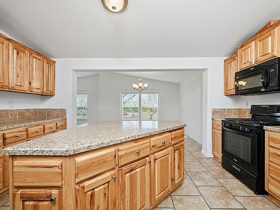 4th image of 13035 Anderson Road