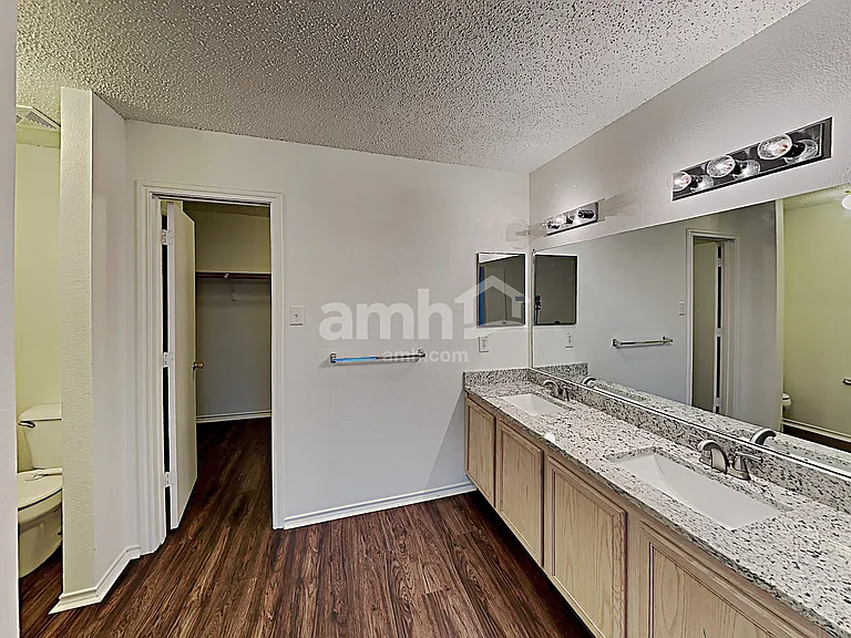 16656 Jasmine Springs Dr — Photo 12