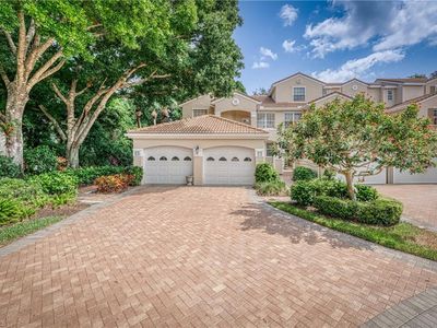 8390 Excalibur CIR #F2, Naples, FL, 34108