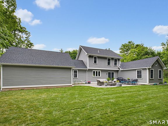 4th image of 93 Highwood Avenue