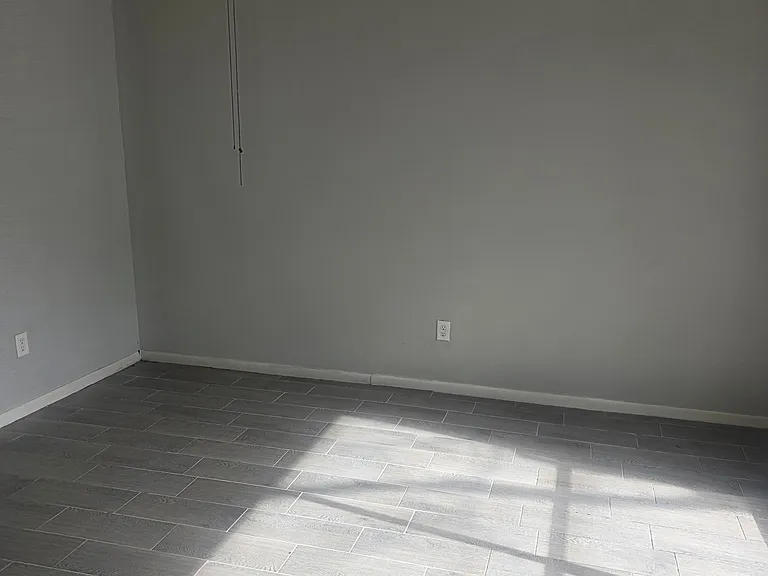 12211 W Village Dr #B — Photo 10