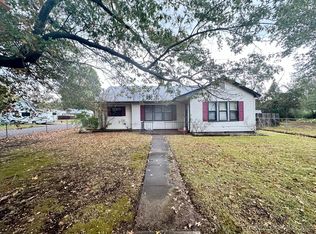 2828 Elgin St, Muskogee, OK 74401