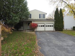 4771 Stonehurst Rd, Liverpool, NY 13090