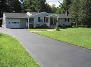 10 Woodland Dr, Massena, NY 13662