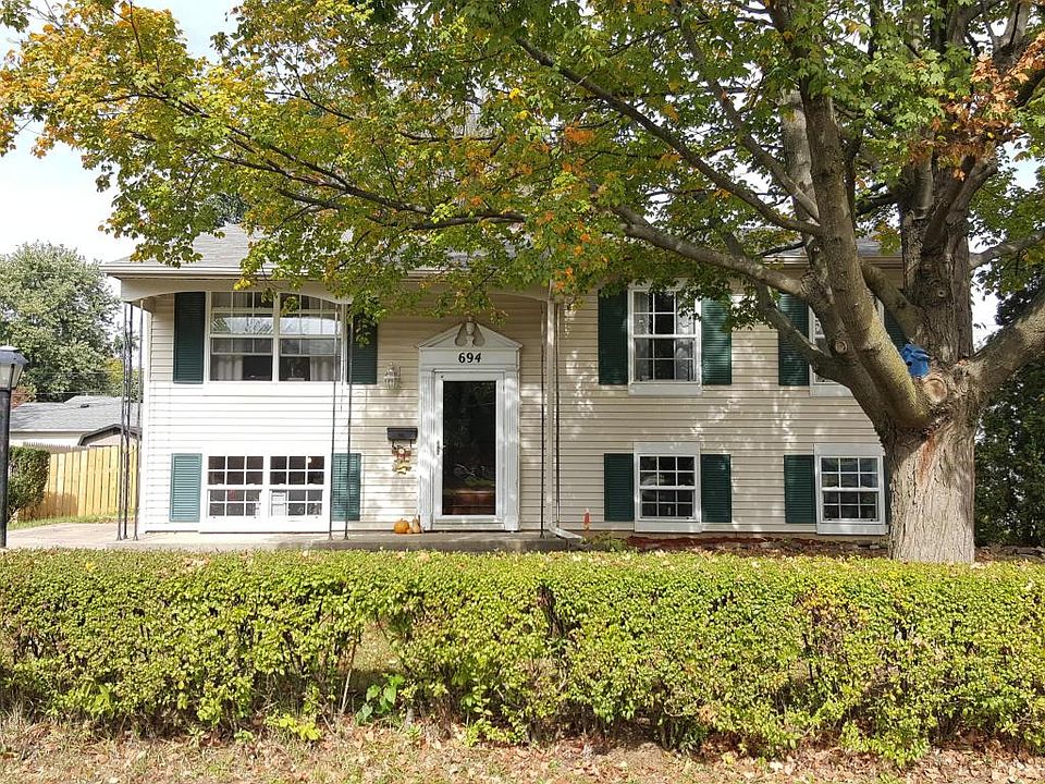 1st image of 694 Kenilworth Ct