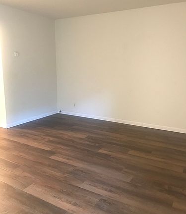 4th image of 720 Ashbury St APT 2