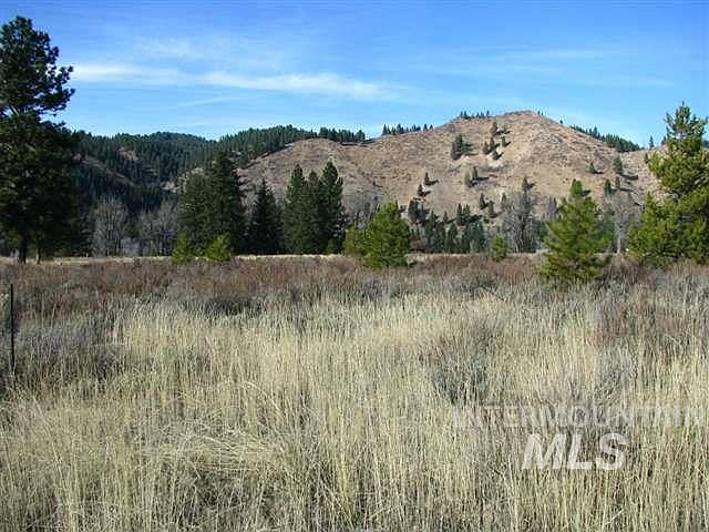 1st image of 18 Featherville Acres #2