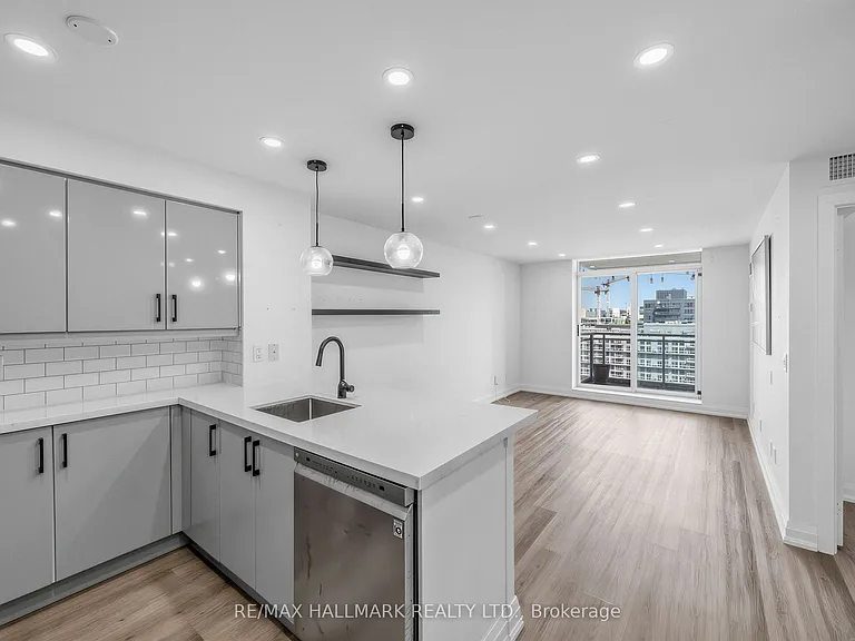 50 Lynn Williams St #1410 — Photo 1