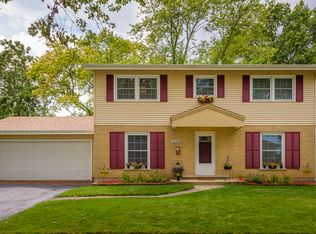 18816 Kings Rd, Homewood, IL 60430