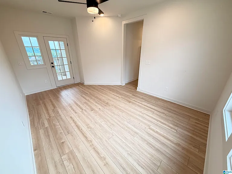 4739 Silas Ave — Photo 8