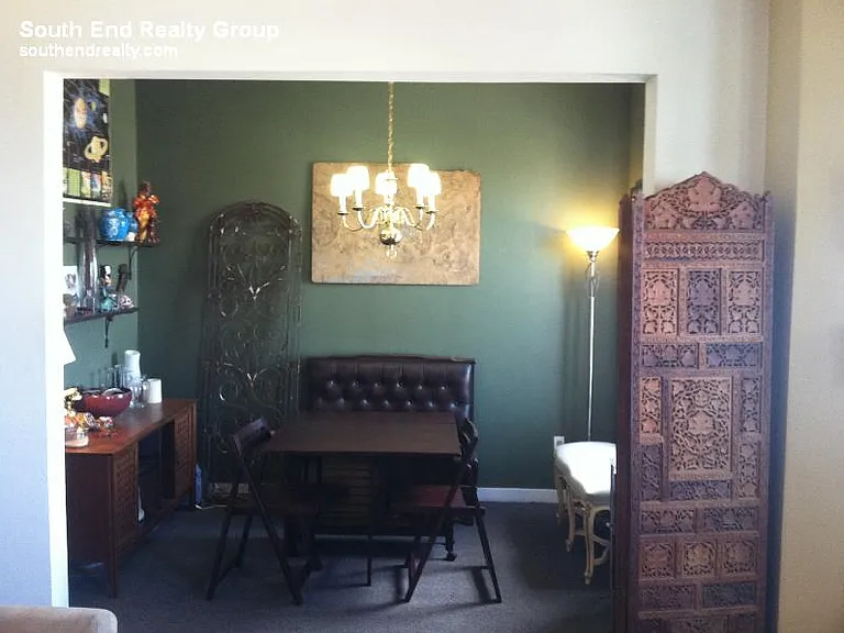 483 E Broadway #6 — Photo 16