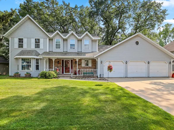2495 Shady Oak Dr, Green Bay, WI 54304